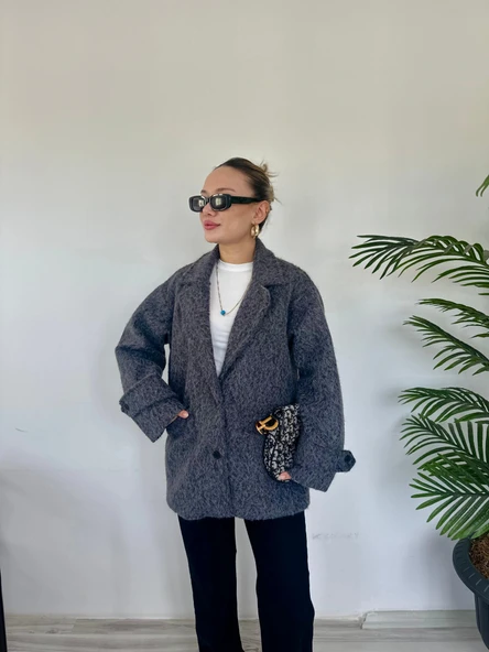 Kadın Sakallı Kaşe Kaban Gri