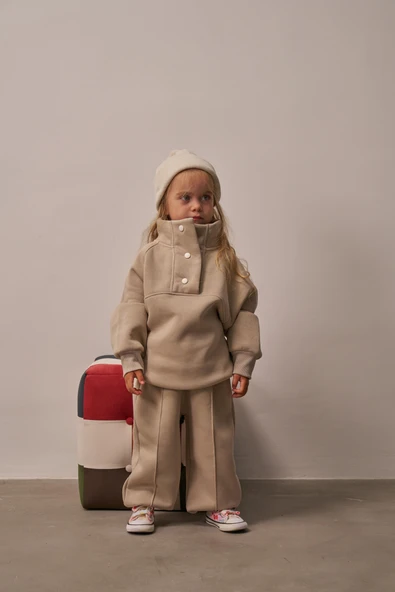 Bej Dik Yaka Eşofman Takım - Resim 9