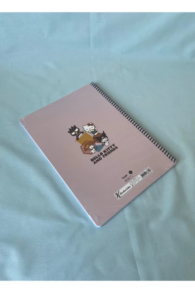Hello Kitty and Friends Lisanslı A4 Çizgili 80 Yaprak Spiralli Karton Kapak Okul Defteri - 4