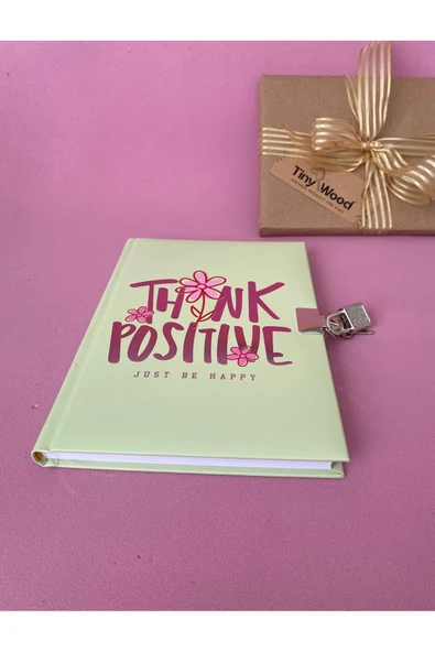 Kilitli Hatıra ve Günlük Defteri – 14x20 cm, 80 Yaprak (Çeşitli Kapak Desenleri) - 5