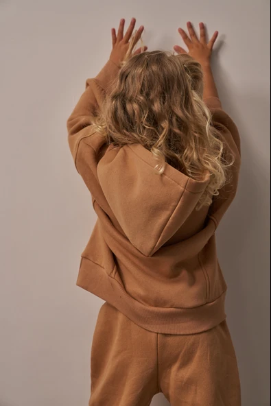 Sütlü Kahve Çocuk Kanguru Cepli Oversize Eşofman Takımı - Resim 7