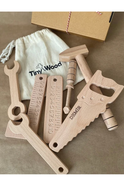 İsme Özel Ahşap Oyuncak Tamir Seti – Doğal Masif Ahşap Montessori Oyuncak ürün görseli