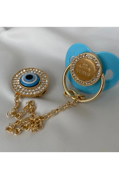 Altın Kaplama İsimli Zirkon Taşlı Silikon Emzik Seti (0-6 Ay) – Damaklı & Kişiye Özel Mavi Nazarlık - 4