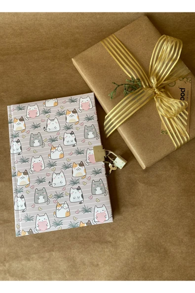 Kilitli Hatıra ve Günlük Defteri – 14x20 cm, 80 Yaprak (Çeşitli Kapak Desenleri)