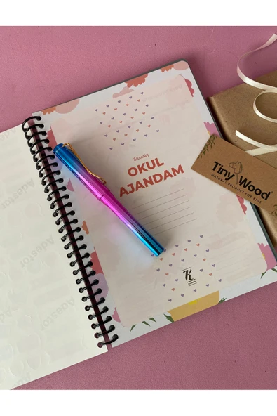 Süresiz Günlük Ajanda | Çilek ve Çiçek Desenli Spiral Planlayıcı Defter - 2