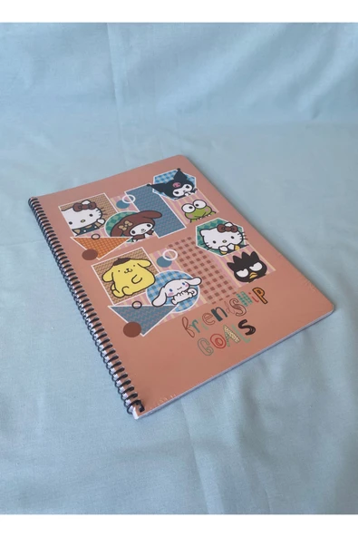 Hello Kitty and Friends Lisanslı A4 Çizgili 80 Yaprak Spiralli Karton Kapak Okul Defteri - 7