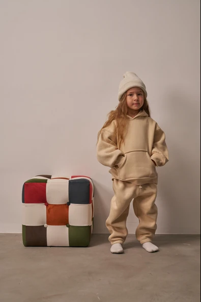 Bej Çocuk Kanguru Cepli Oversize Eşofman Takımı ürün görseli