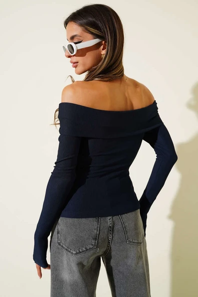 Madonna Yaka Düğmeli Bluz Lacivert - Resim 14