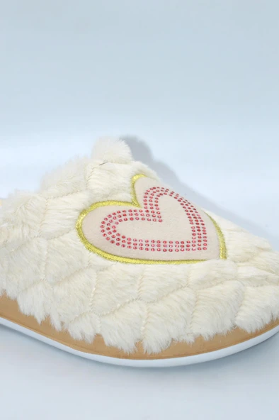 Kadın Beyaz Kalpli Kışlık Ev Terliği - 3