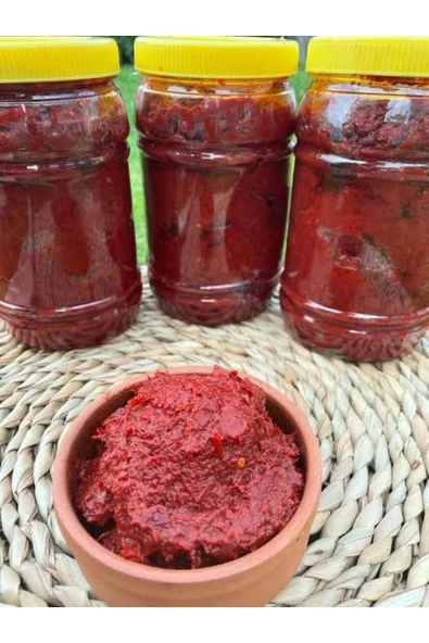 TATLI BİBER SALÇASI 4 KG GÜNEŞTE KURUTULMUŞ - 1