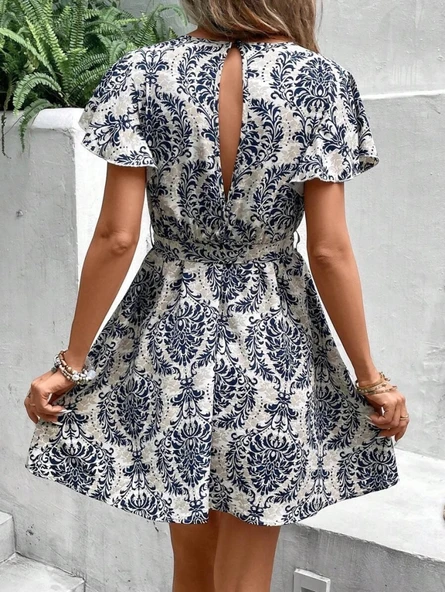 MDB Kadın Kısa Kollu V Yakalı Beli Kuşaklı Desenli Sofya Elbise - Resim 3