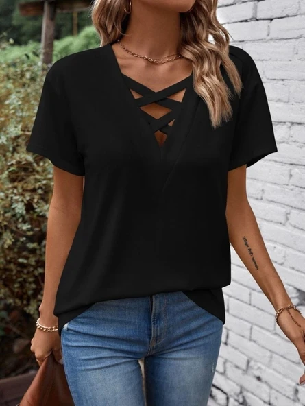 MDB Kadın Kısa Kollu önden çapraz Detay V Yakalı Viskon Bluz - Resim 2