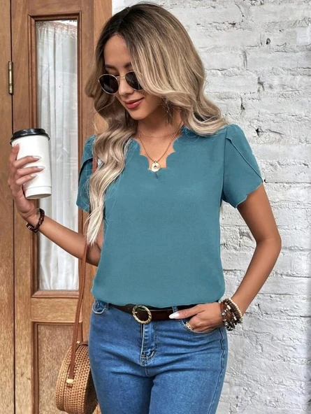 MDB Kadın Kısa Kollu Lazer V Yakalı Ithal Krep Bluz - Resim 3