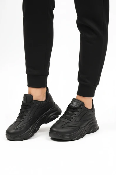 Walkway Siyah Bağcıklı Kadın Sneaker DRK171 G