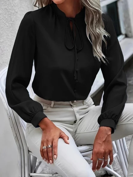 MDB Kadın Uzun Kollu Yakalı Yakadan Bağcıklı Düğmeli Sandy Bluz ürün görseli 1
