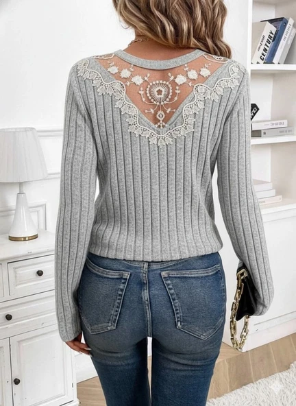 MDB Kadın Uzun Kollu V Yakalı Arkadan Dantel Detaylı şardonlu Kaşkorse Bluz ürün görseli 1