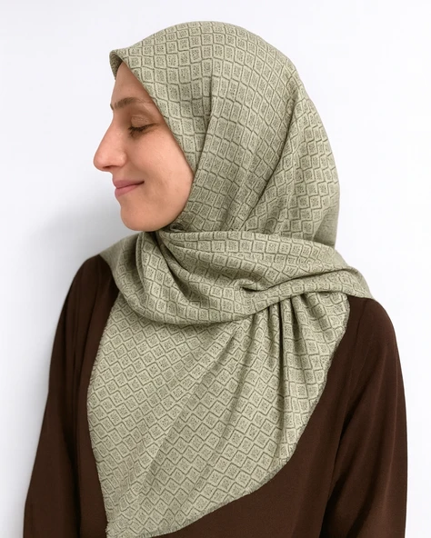 Desenli Denim Eşarp – 95x95 cm, Kaymaz, Dört Mevsim Kullanıma Uygun - Resim 10