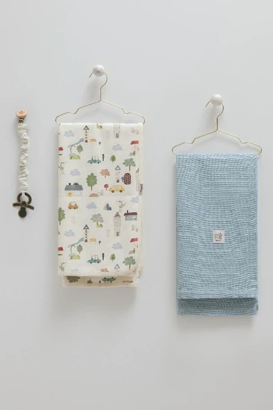 Caramell 3’lü Bebek Seti %100 Pamuk 80-90cm 1 Müslin Battaniye + 1 Penye Battaniye + Emzik Askısı Hediyelik Mint CRML.MNT.BTE2205