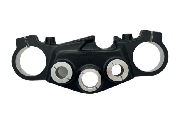 DİREKSİYON BORUSU KELEPÇE ÜST ürün görseli 1