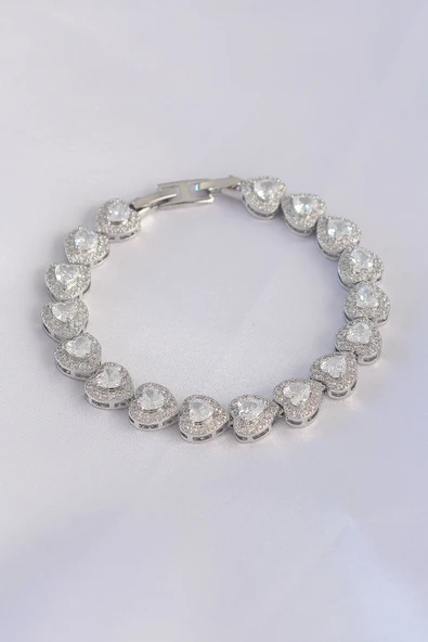 Vip Seri Pirinç Zirkon Taşlı Gümüş Renk Kalp Model Bileklik - TJ-BB6073 ürün görseli 1