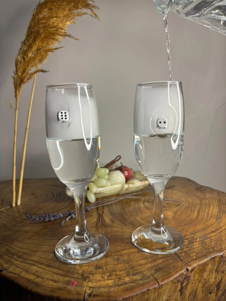 ŞAMPANYA KADEHİ ZAR FİGÜRLÜ 2'Lİ