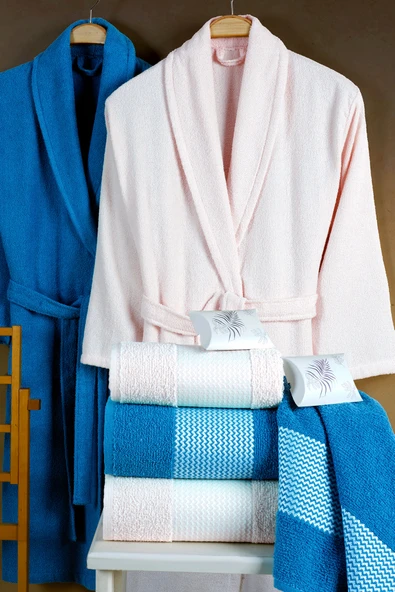 BAMİROSE DREAM 8 PARÇA KUTULU PAMUK BORNOZ TAKIMI (2 BORNOZ, 2 70X140 BANYO HAVLU, 2 50X90 BAŞ HAVLUSU,2 SBN) - 2