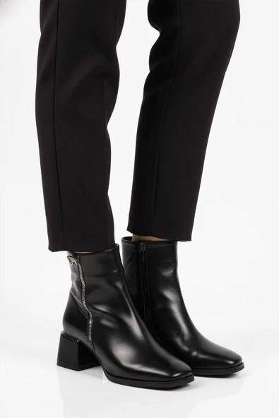 Pierre Cardin Siyah Parlak İçi Polarlı Fermuarlı Topuklu Kadın Bot PC-54000 Z