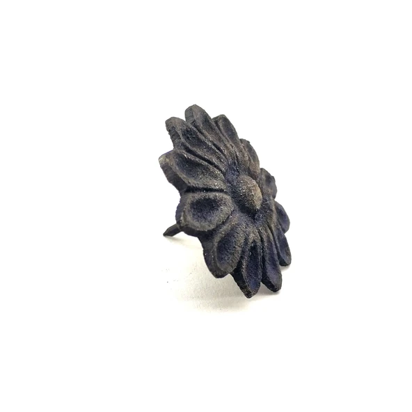 Antika Tarz Dekoratif Pirinç Papatya Kabara - 42 Mm, Oksit ürün görseli 1