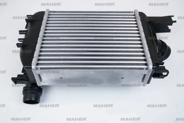 TURBO RADYATÖRÜ (INTERCOOLER) CLIO 4 2012 / SYMBOL 3 2012 / DOKKER 2012 / LODGY 2012 / LOGAN 2 2012 BRAZING 144966051R - Resim 2