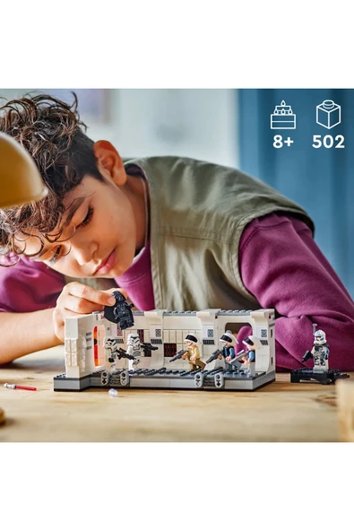 ® Star Wars™ Tantive IV™’e Biniş 75387 - 8+ Yaratıcı Oyuncak Yapım Seti (502Parça) - 5