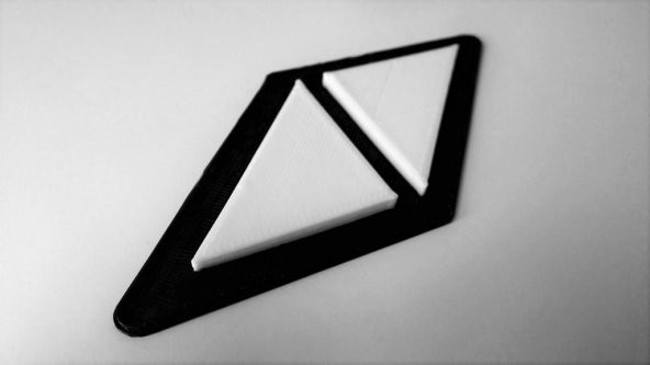 Avicii Logo Dj Plastik Aparat - 1