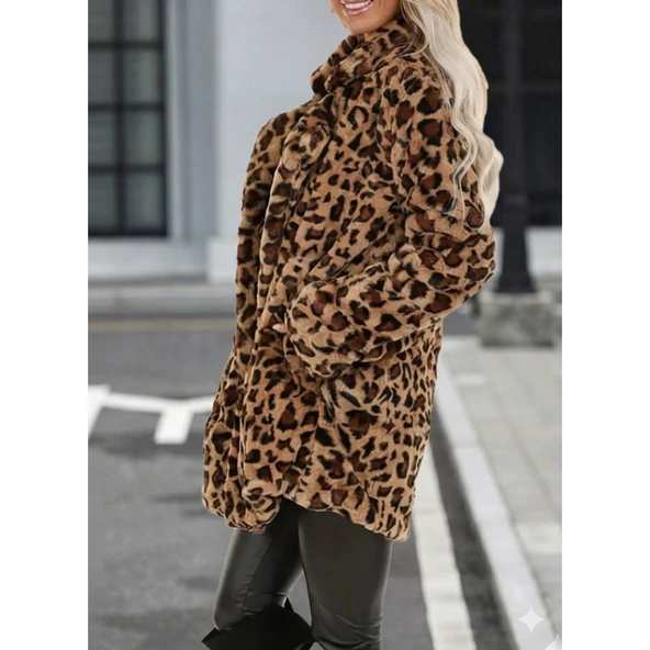 Lucky Life Kadın Uzun Kollu Yakalı Cepli Kısa Peluş Leopar Kaban ürün görseli 1