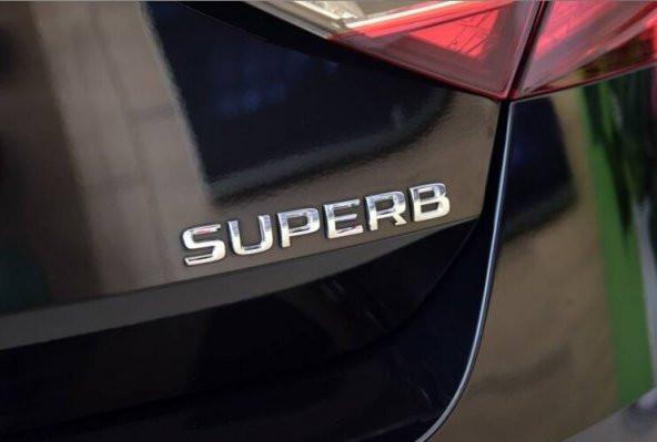 SKODA SUPERB BAGAJ YAZISI KROM 2010-2015 3T0853687T2ZZ - 3