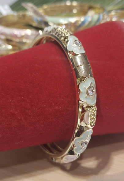 Monalisa Home Mineli Kelepçeli Sedefli Bileklik ürün görseli 1