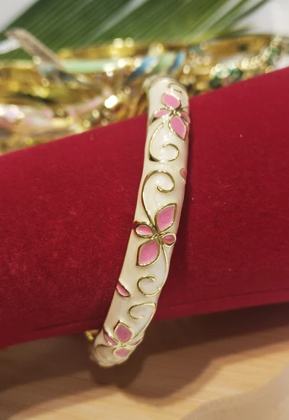 Monalisa Home Mineli Kelepçeli Sedefli Bileklik ürün görseli 1