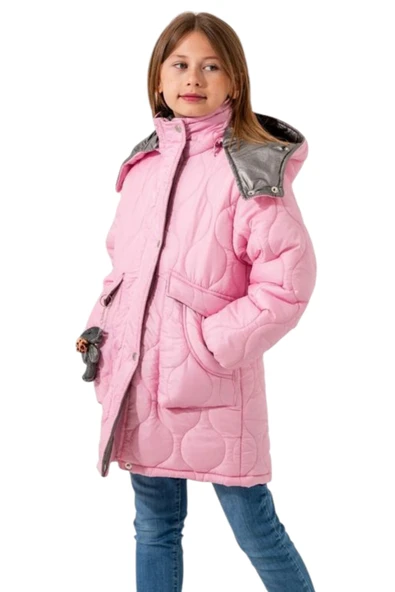 İrem Çocuk Giyim Kız Çocuk Kapitone Model Fermuar Kapama Kapüşonu Çıkabilen Astarlı Ayıcık Aksesuarlı Pembe Renk Mont - 3