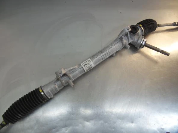 DİREKSİYON KUTUSU ELEKTRİKLİ ROT BAŞ LI CLIO 4 2012 CAPTUR 2013 PİNYON 110MM TUR 2.46 103 490019924R 490013552R 490012863R ürün görseli