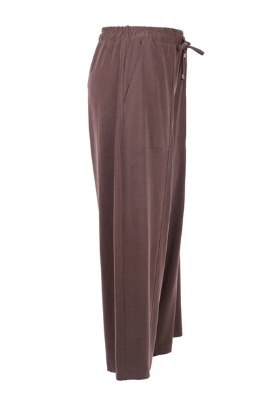 On Kadın Oversize Midi Pantolon - Rahat ve Şık Günlük Kombin - 9