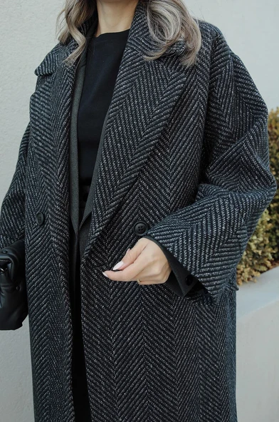 Hot Fashion Siyah Balıksırtı Desenli Kaban - Resim 4