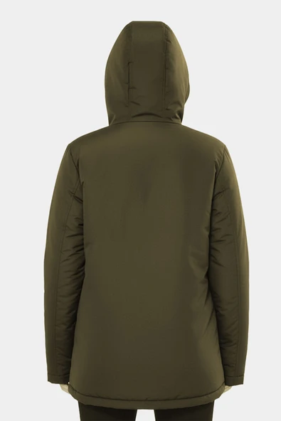 İçi Kürklü Su ve Rüzgar Geçirmez Cepli Kapüşonlu Kadın Mont - Resim 11