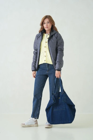 D1fference İçi Astarlı Cepli Kapüşonlu Jel Elyaf Su ve Rüzgar Geçirmez Şişme Kışlık Kadın Mont - Resim 10