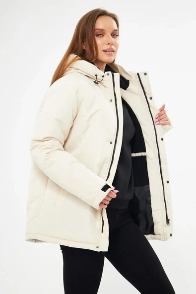 İçi Astarlı Su ve Rüzgar Geçirmez Cepli Kapüşonlu Kadın Mont - Resim 11