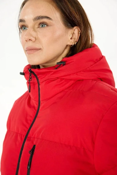 İçi Astarlı Su ve Rüzgar Geçirmez Cepli Kapüşonlu Kadın Mont - Resim 10