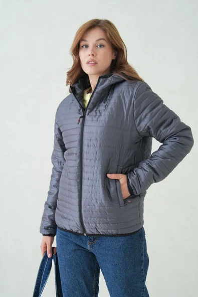 D1fference İçi Astarlı Cepli Kapüşonlu Jel Elyaf Su ve Rüzgar Geçirmez Şişme Kışlık Kadın Mont - Resim 8