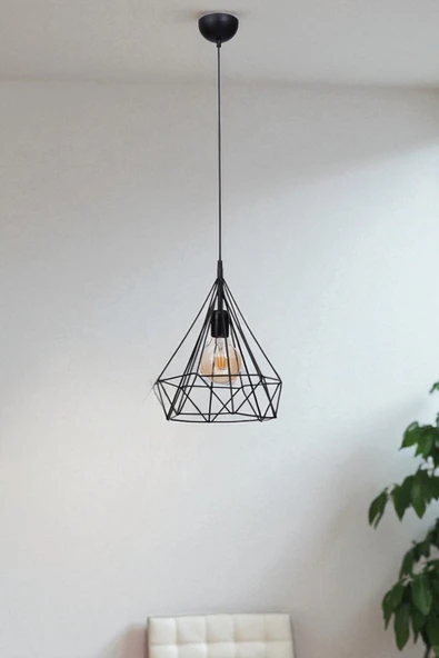 Lumexx PRAMİT BÜYÜK TEKLİ SİYAH SARKIT ürün görseli