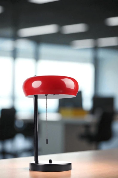 Lumexx SMİTH SİYAH KIRMIZI BAŞLIKLI MASA LAMBASI ürün görseli