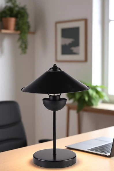 Lumexx GALE SİYAH METAL BAŞLIKLI MASA LAMBASI ürün görseli