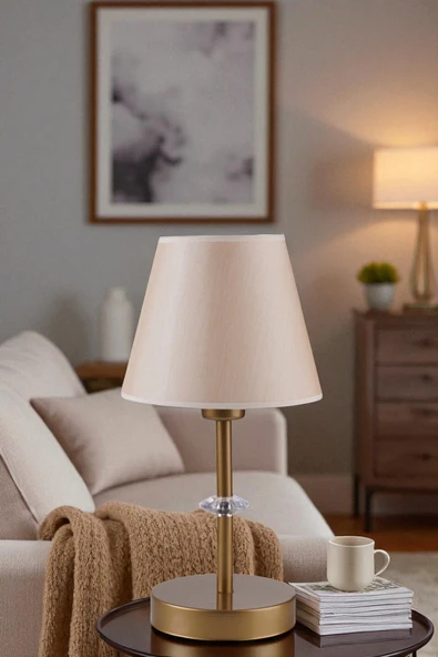 Lumexx ÜSKÜP ESKİTME AÇIK HASIR ABAJURLU MASA LAMBASI ürün görseli