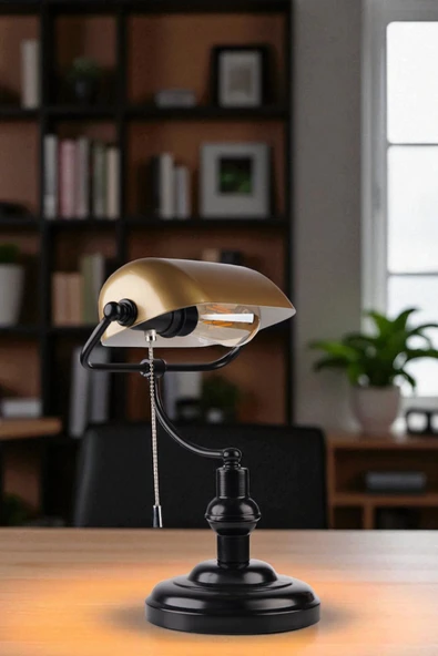 Lumexx BANKER SİYAH-ESKİTME MASA LAMBASI ürün görseli