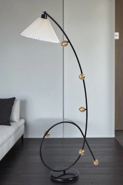 Lumexx YEKTA SİYAH LAMBADER PİLELİ KREM ABAJURLU ürün görseli